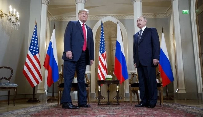 Ποιος είχε «το πάνω χέρι» – Τι λέει η γλώσσα του σώματος για τη συνάντηση Πούτιν – Τραμπ